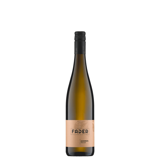 Eine Flasche Auxerrois trocken